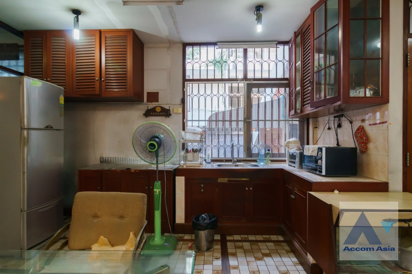 9  6 br House for rent and sale in Sukhumvit ,Bangkok BTS Thong Lo AA42974