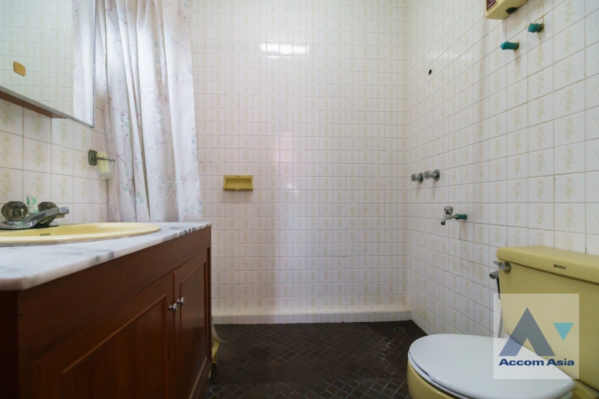 25  6 br House for rent and sale in Sukhumvit ,Bangkok BTS Thong Lo AA42974