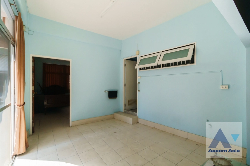 30  6 br House for rent and sale in Sukhumvit ,Bangkok BTS Thong Lo AA42974