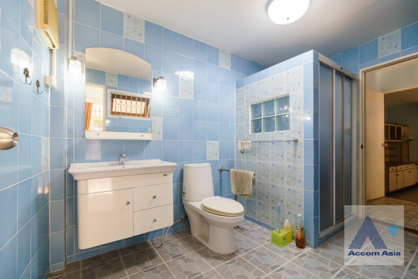 34  6 br House for rent and sale in Sukhumvit ,Bangkok BTS Thong Lo AA42974