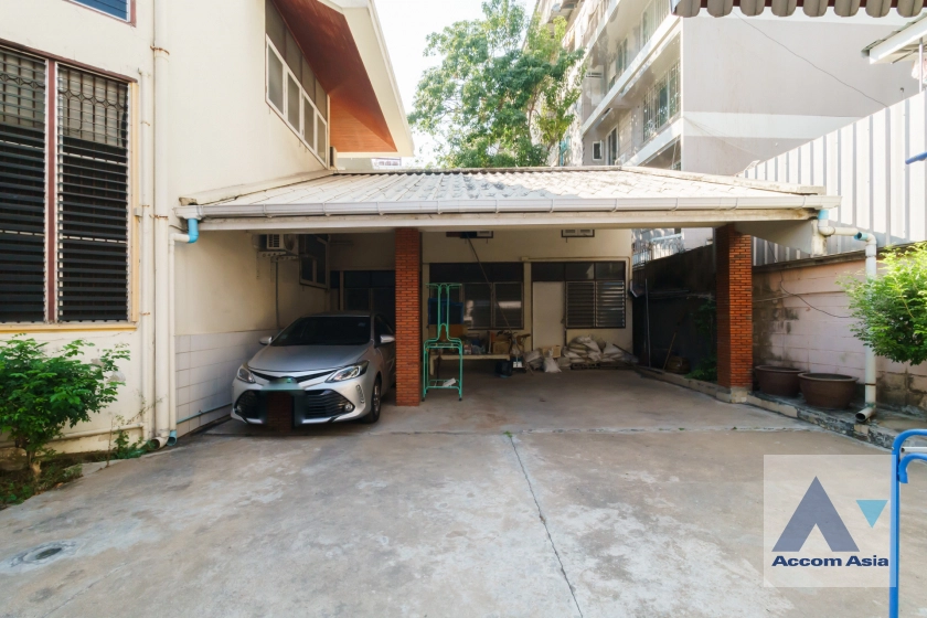 45  6 br House for rent and sale in Sukhumvit ,Bangkok BTS Thong Lo AA42974