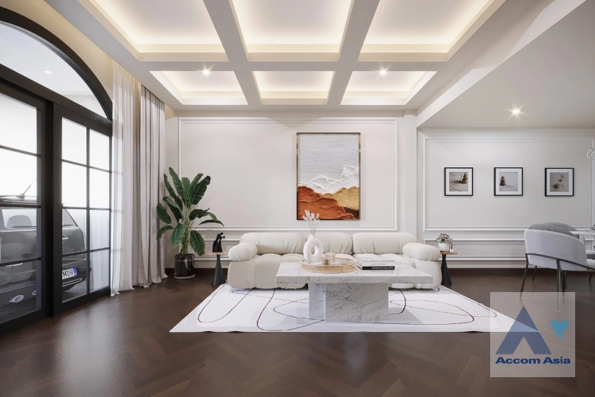 Moo Baan Klongtan Nivet Townhouse  3 Bedroom for Sale BTS Phra khanong in Sukhumvit Bangkok