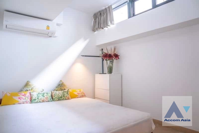 8  3 br Townhouse for rent and sale in Sukhumvit ,Bangkok BTS Phra khanong at Moo Baan Klongtan Nivet AA42978