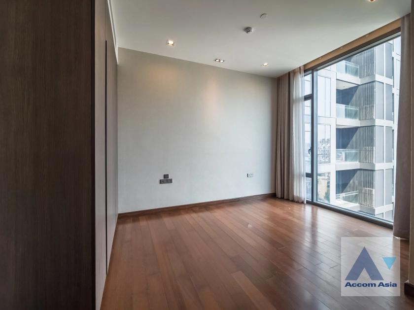 14  2 br Condominium for rent and sale in Sukhumvit ,Bangkok BTS Nana at Q1 Sukhumvit AA42985