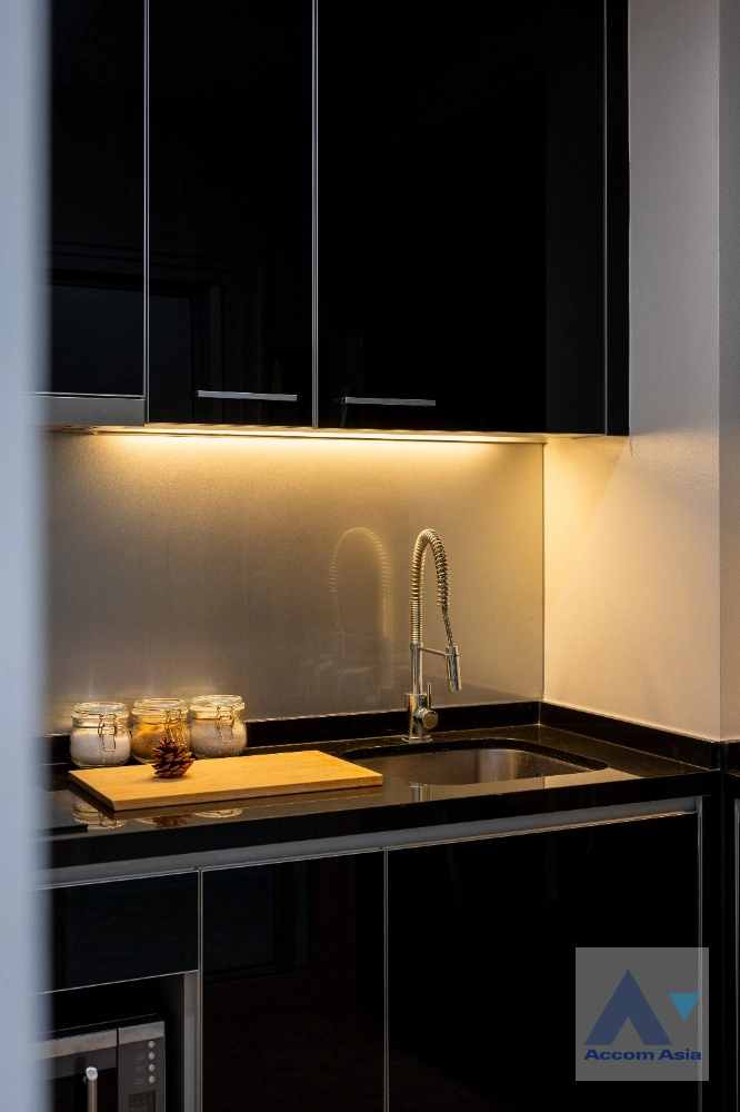 12  2 br Condominium For Sale in Sukhumvit ,Bangkok BTS Thong Lo at The Crest Sukhumvit 34 AA42988