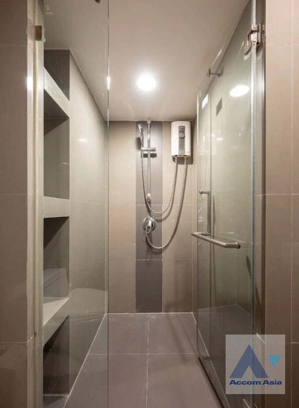 27  2 br Condominium For Sale in Sukhumvit ,Bangkok BTS Thong Lo at The Crest Sukhumvit 34 AA42988