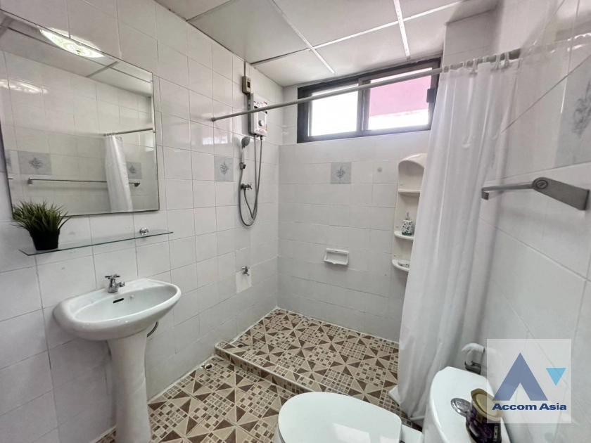 7  3 br Apartment For Rent in Sukhumvit ,Bangkok BTS Phrom Phong - MRT Phetchaburi at Classic Residence AA42991