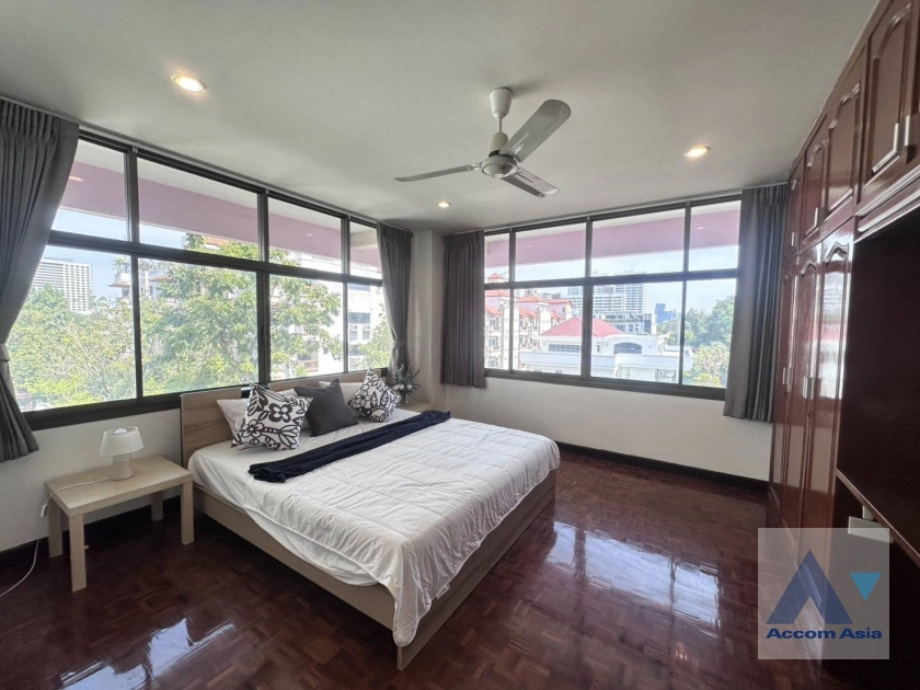 5  3 br Apartment For Rent in Sukhumvit ,Bangkok BTS Phrom Phong - MRT Phetchaburi at Classic Residence AA42991