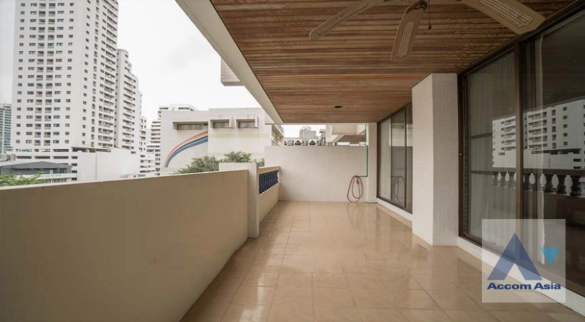 8  3 br Apartment For Rent in Sukhumvit ,Bangkok BTS Asok - MRT Sukhumvit at Spacious space with a cozy AA42992