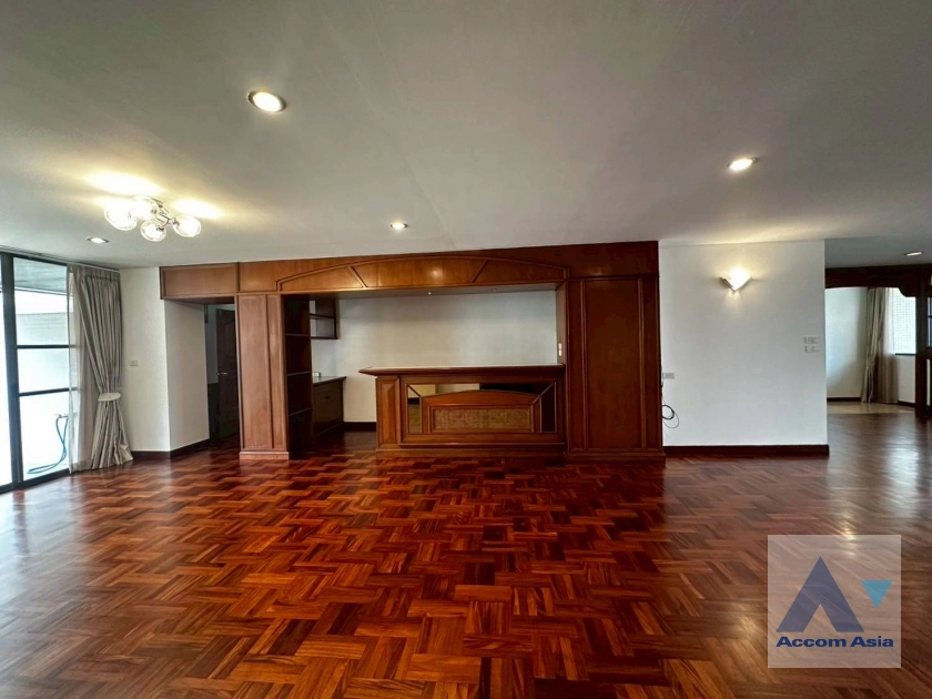 7  3 br Apartment For Rent in Sukhumvit ,Bangkok BTS Asok - MRT Sukhumvit at Spacious space with a cozy AA42992
