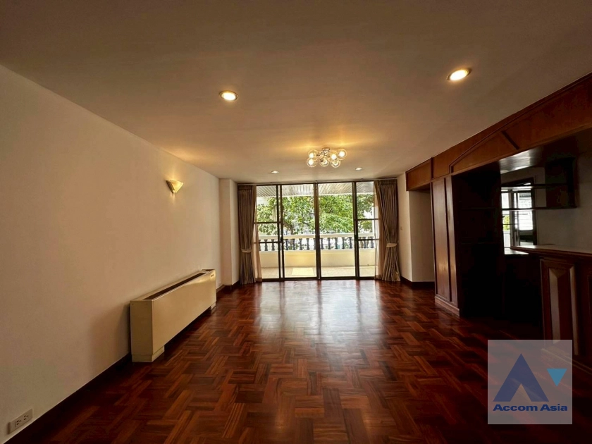 12  3 br Apartment For Rent in Sukhumvit ,Bangkok BTS Asok - MRT Sukhumvit at Spacious space with a cozy AA42992