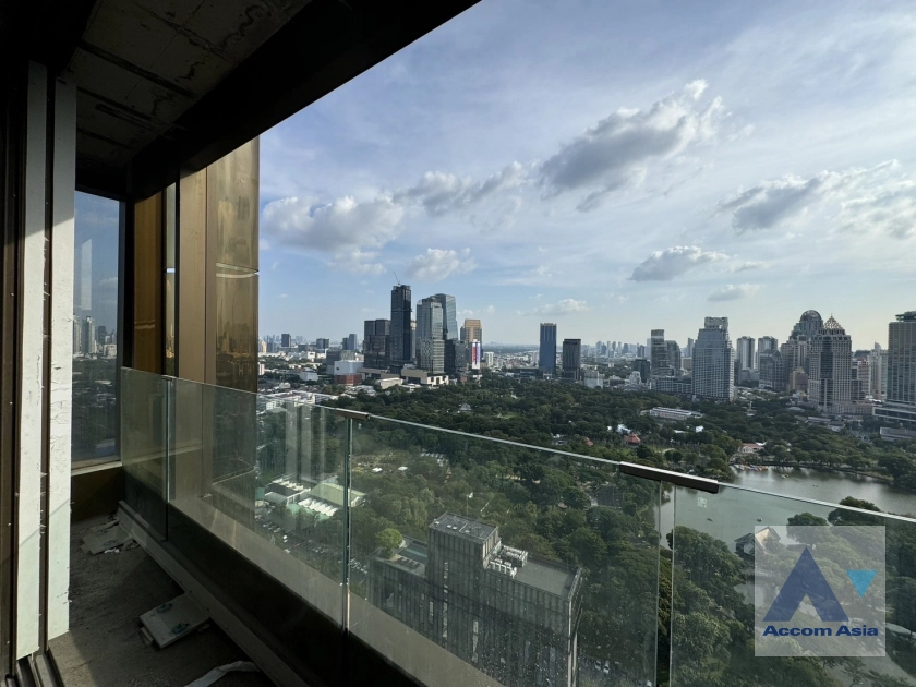 Garden View, Corner Unit, Lake View | Nimit Langsuan Condominium  3 Bedroom for Sale BTS Ratchadamri in Ploenchit Bangkok