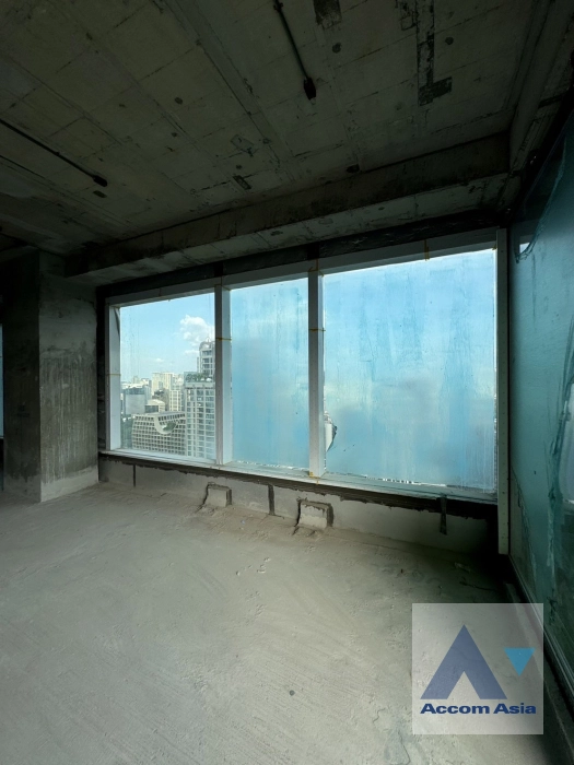 8  3 br Condominium For Sale in Ploenchit ,Bangkok BTS Ratchadamri at Nimit Langsuan AA42996