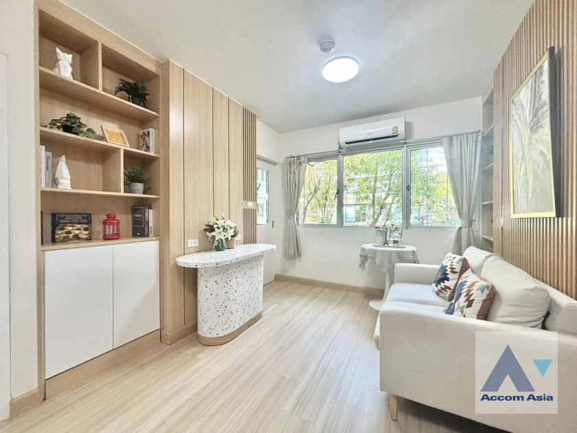  1  1 br Condominium For Sale in Sukhumvit ,Bangkok BTS On Nut at My Condo Sukhumvit 81 AA42998