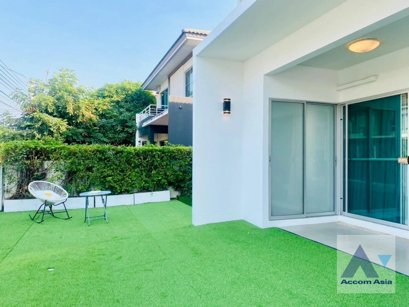 unit 3 Bedrooms  House For Rent & Sale in Samutprakan, Samutprakan  (AA42999)