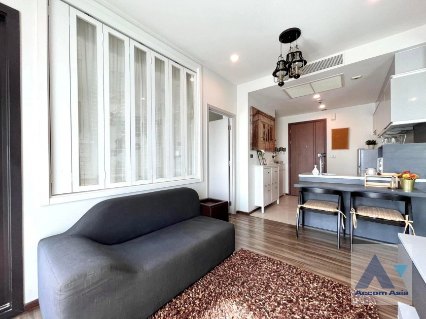 WYNE Sukhumvit Condominium  1 Bedroom for Sale & Rent BTS Phra khanong in Sukhumvit Bangkok