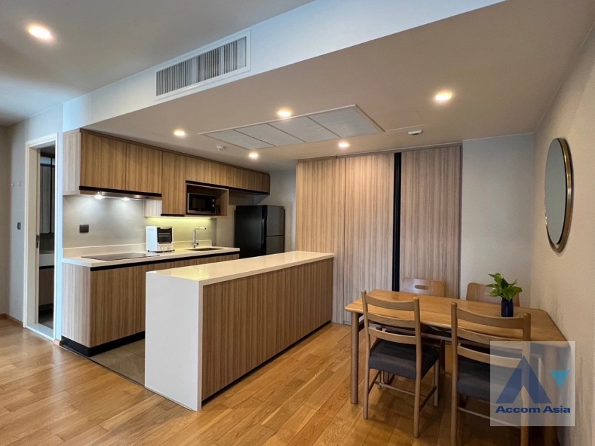  1  2 br Condominium For Rent in Ploenchit ,Bangkok BTS Chitlom at Na Vara Residence AA43002