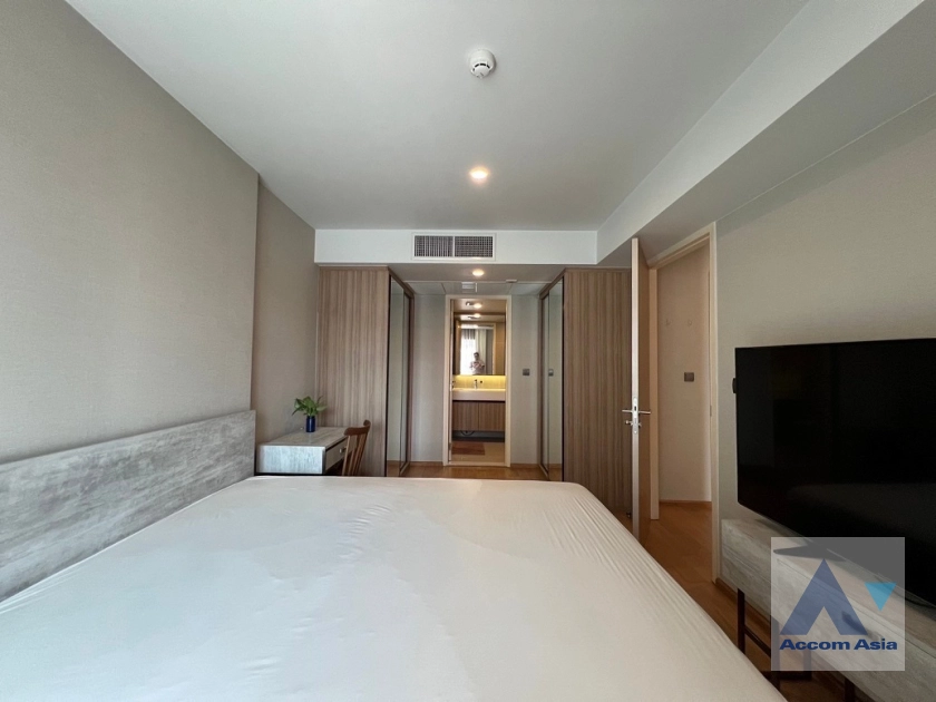13  2 br Condominium For Rent in Ploenchit ,Bangkok BTS Chitlom at Na Vara Residence AA43002