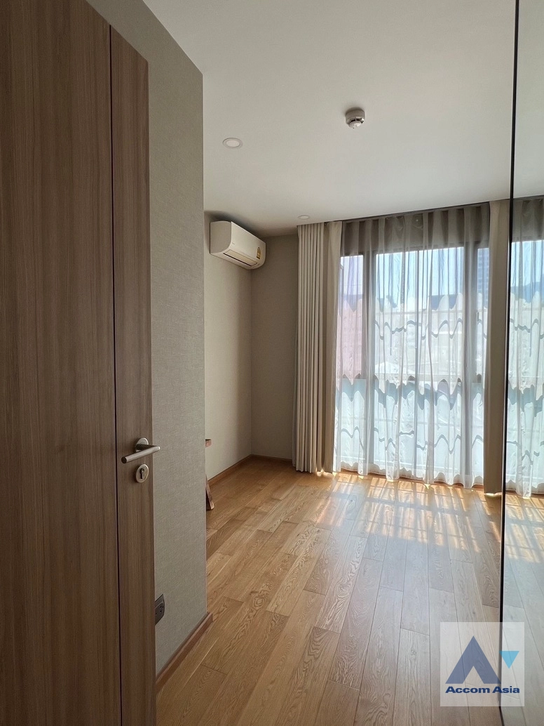 6  2 br Condominium For Rent in Ploenchit ,Bangkok BTS Chitlom at Na Vara Residence AA43002