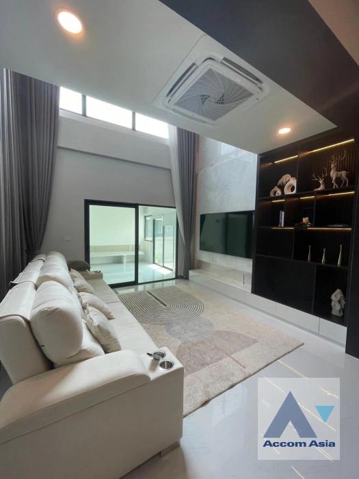 6  4 br House For Rent in Samutprakan ,Samutprakan BTS Bang Na at The City Bangna AA43005