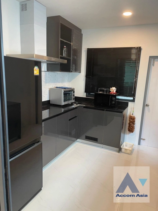 10  4 br House For Rent in Samutprakan ,Samutprakan BTS Bang Na at The City Bangna AA43005