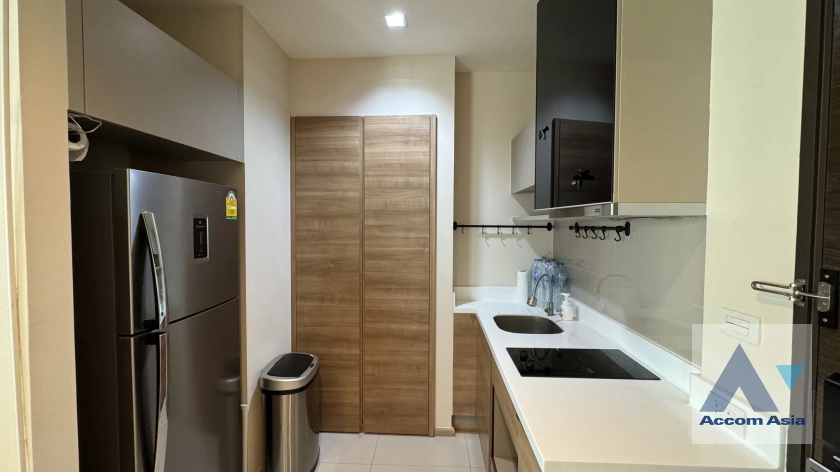 4  2 br Condominium For Sale in Phaholyothin ,Bangkok BTS Saphan-Kwai at Rhythm Phahol-Ari AA43007