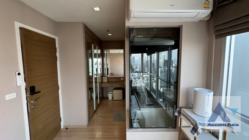 9  2 br Condominium For Sale in Phaholyothin ,Bangkok BTS Saphan-Kwai at Rhythm Phahol-Ari AA43007