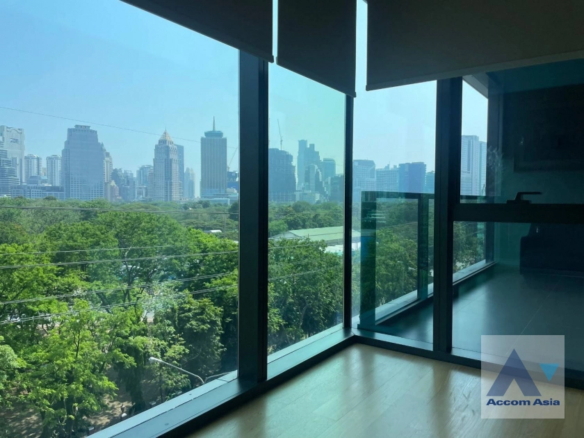  1  1 br Condominium For Rent in Ploenchit ,Bangkok BTS Ploenchit at Sindhorn Tonson AA43008