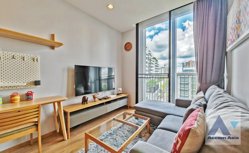 unit 1 Bedroom  Condominium For Rent & Sale in Sukhumvit, Bangkok  near BTS Phrom Phong (AA43011)