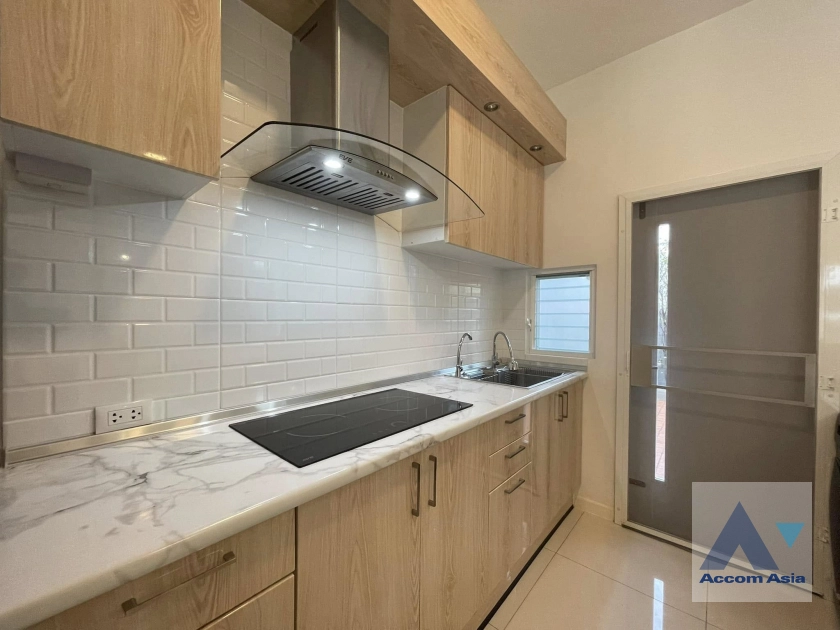 9  3 br Townhouse For Rent in Pattanakarn ,Bangkok BTS Udomsuk at Indy Bangna – Ramkhamhaeng 2 AA43014