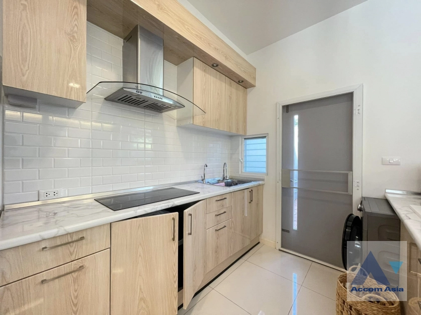 10  3 br Townhouse For Rent in Pattanakarn ,Bangkok BTS Udomsuk at Indy Bangna – Ramkhamhaeng 2 AA43014