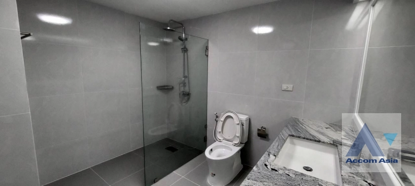 8  3 br Apartment for rent and sale in Ploenchit ,Bangkok BTS Chitlom at Heart of Langsuan - Privacy AA43018