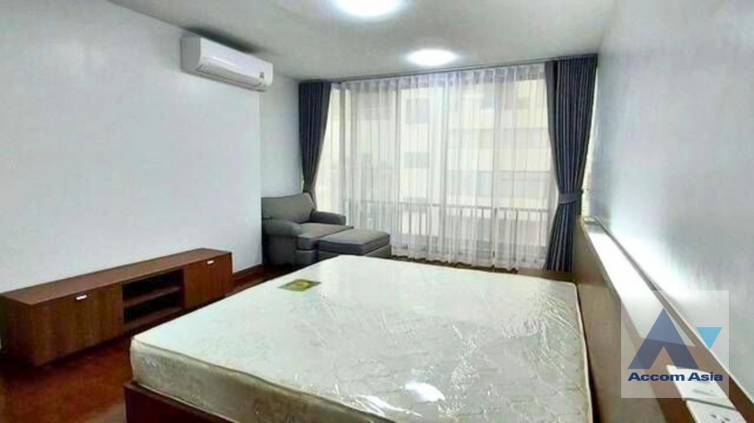 5  3 br Apartment for rent and sale in Ploenchit ,Bangkok BTS Chitlom at Heart of Langsuan - Privacy AA43018