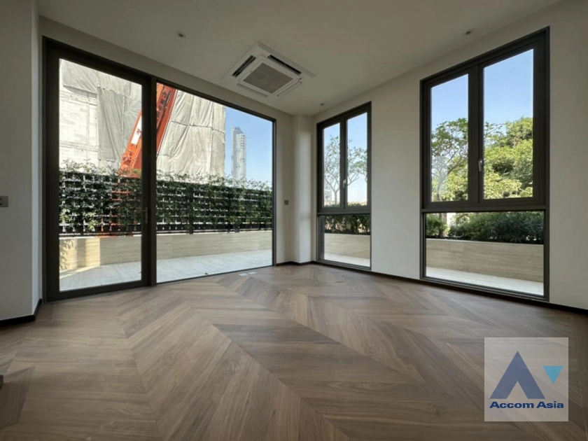 8  4 br House For Sale in Rama 3 ,Bangkok BTS Saphan Taksin at BAAN CHAN Chan Road (ADLER) AA43020