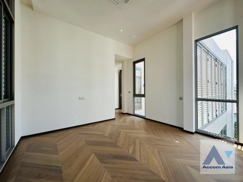 10  4 br House For Sale in Rama 3 ,Bangkok BTS Saphan Taksin at BAAN CHAN Chan Road (ADLER) AA43020