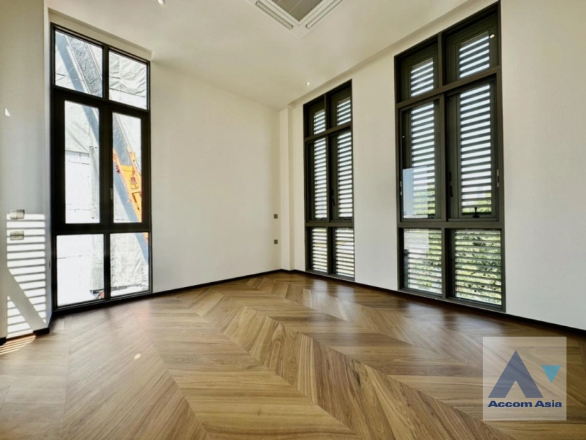 7  4 br House For Sale in Rama 3 ,Bangkok BTS Saphan Taksin at BAAN CHAN Chan Road (ADLER) AA43020