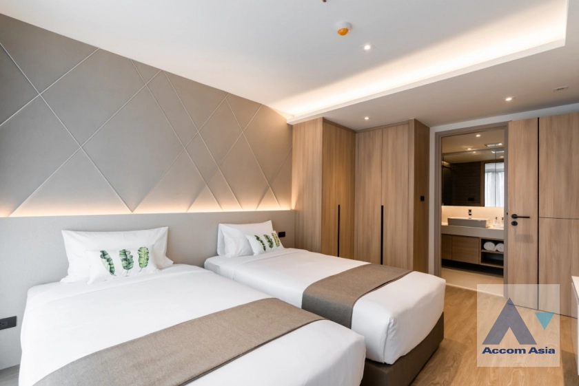 11  2 br Apartment For Rent in Sukhumvit ,Bangkok BTS Ekkamai at Luxury apartment AA43023