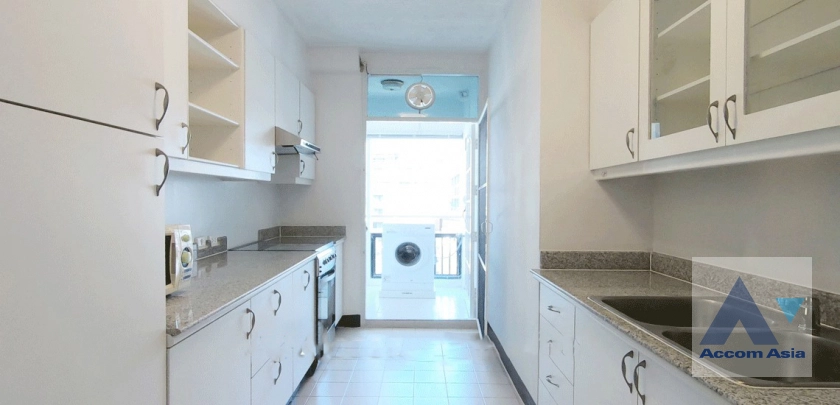  1  3 br Apartment For Rent in Ploenchit ,Bangkok BTS Chitlom at Heart of Langsuan - Privacy AA43027