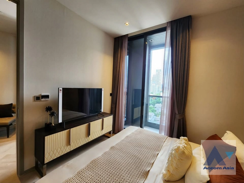 unit 1 Bedroom  Condominium For Rent in Sathorn, Bangkok  near BTS Chong Nonsi (AA43030)