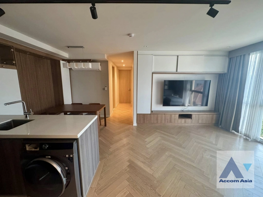 unit 2 Bedrooms  Condominium For Rent in Sukhumvit, Bangkok  near BTS Phrom Phong (AA43033)