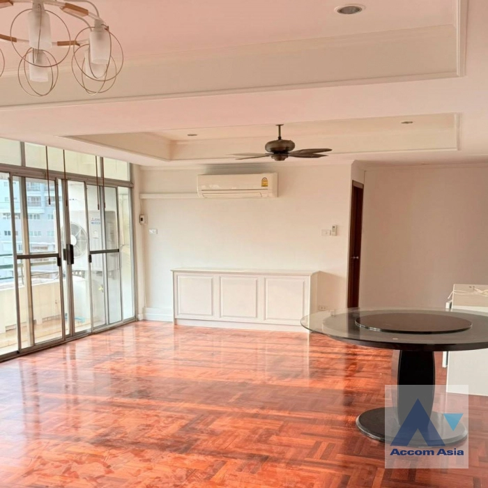  1  3 br Condominium For Rent in Sukhumvit ,Bangkok BTS Nana at Siam Penthouse AA43038