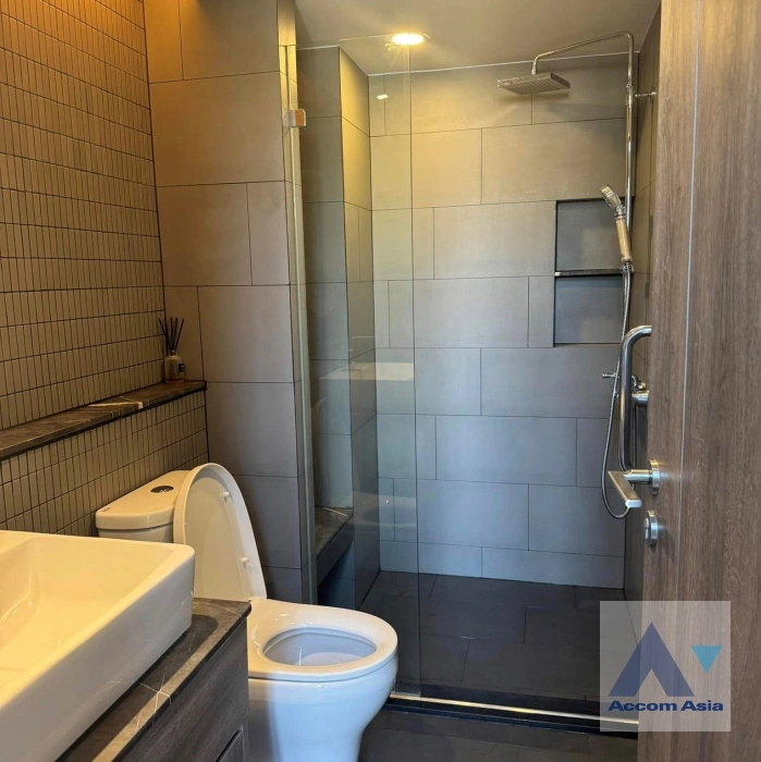 10  1 br Condominium for rent and sale in Ploenchit ,Bangkok BTS National Stadium at Cooper Siam condominium AA43047