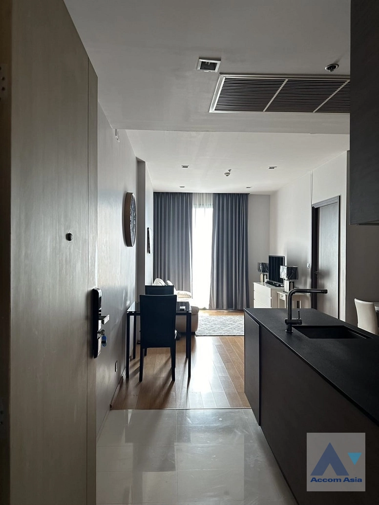 unit 1 Bedroom  Condominium For Rent in Sukhumvit, Bangkok  near BTS Thong Lo (AA43055)