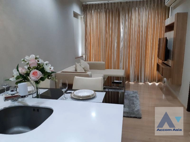  2  1 br Condominium For Sale in Sathorn ,Bangkok BTS Saphan Taksin at RHYTHM Sathorn “The Slow Collection” AA43065