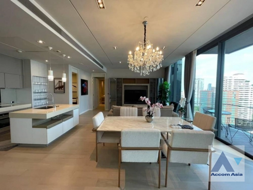 unit 2 Bedrooms  Condominium For Rent & Sale in Sukhumvit, Bangkok  near BTS Phrom Phong (AA43068)