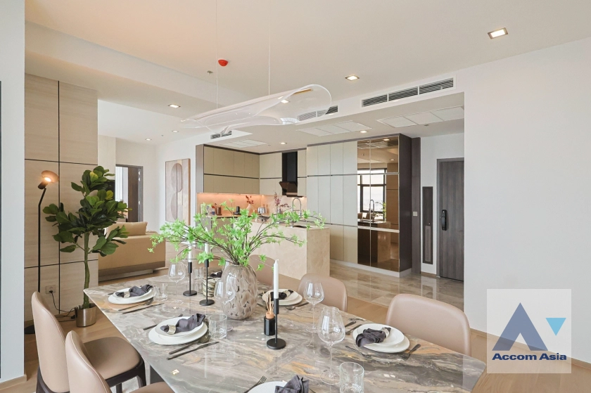 6  3 br Condominium For Sale in Ploenchit ,Bangkok BTS Ratchathewi at CONNER Ratchathewi AA43073