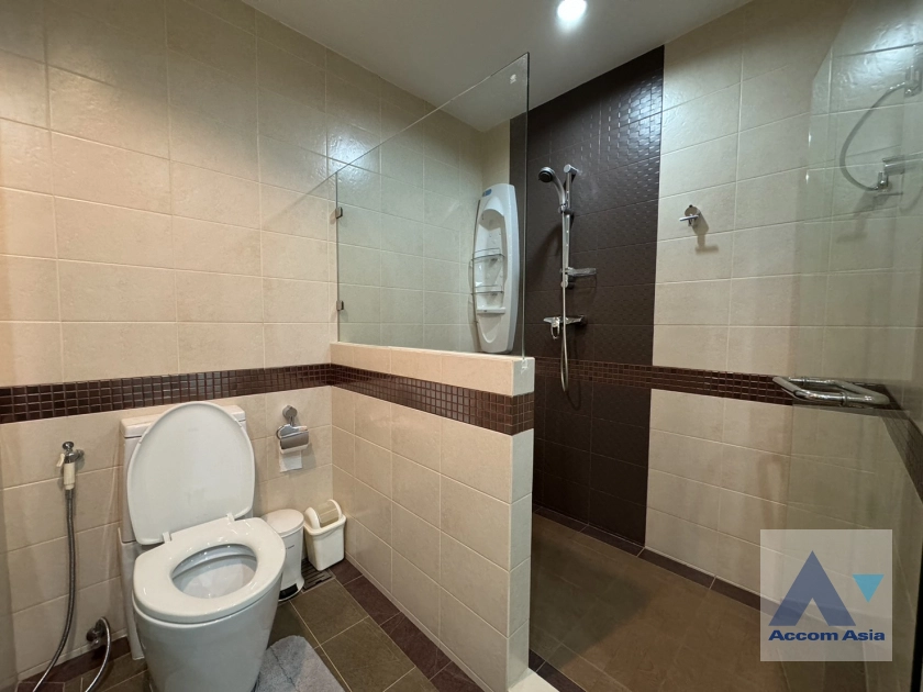 18  3 br Condominium For Rent in Phaholyothin ,Bangkok  at Riverine Place AA43074