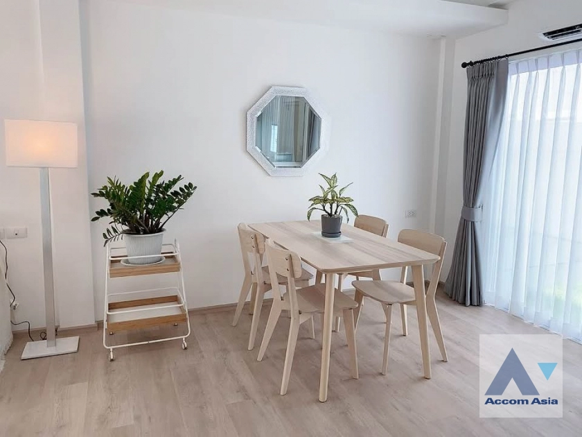 4  3 br Townhouse For Rent in Pattanakarn ,Bangkok BTS Udomsuk at Indy Bangna – Ramkhamhaeng 2 AA43075