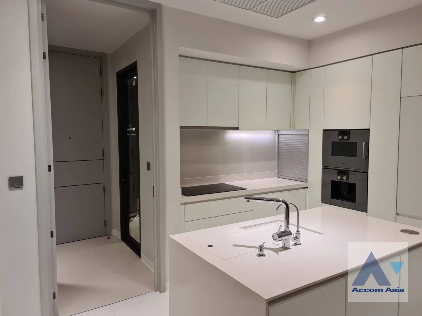 10  2 br Condominium for rent and sale in Sukhumvit ,Bangkok BTS Phrom Phong at Vittorio Sukhumvit 39 AA43076