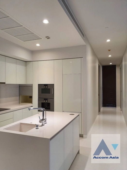 8  2 br Condominium for rent and sale in Sukhumvit ,Bangkok BTS Phrom Phong at Vittorio Sukhumvit 39 AA43076